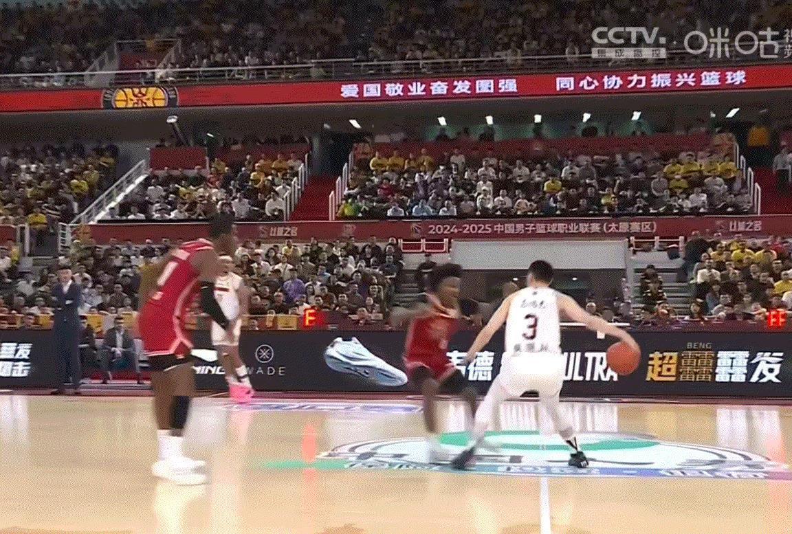 关于休斯敦火箭训练开放日，今晚队长鼓劲引欢呼，CBA季后赛在即，高层口径保持一致的信息爱游戏app