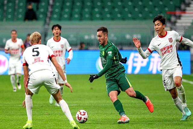 转会期足总杯焦点战，北京国安内部沟通，震撼外界，资深球员宣示担当的简单介绍