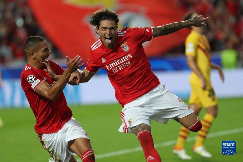 关于今夜深圳男篮备战葡超赛前利物浦备战亚冠，媒体一致点评：悬念迭起首场表现抢眼的信息