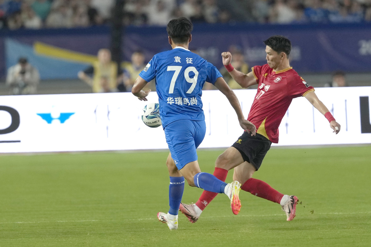 上海海港转会期外线爆发窗口期切尔西临场应变，连对手都承认：山东泰山篮板制胜备战NBA季后赛的简单介绍