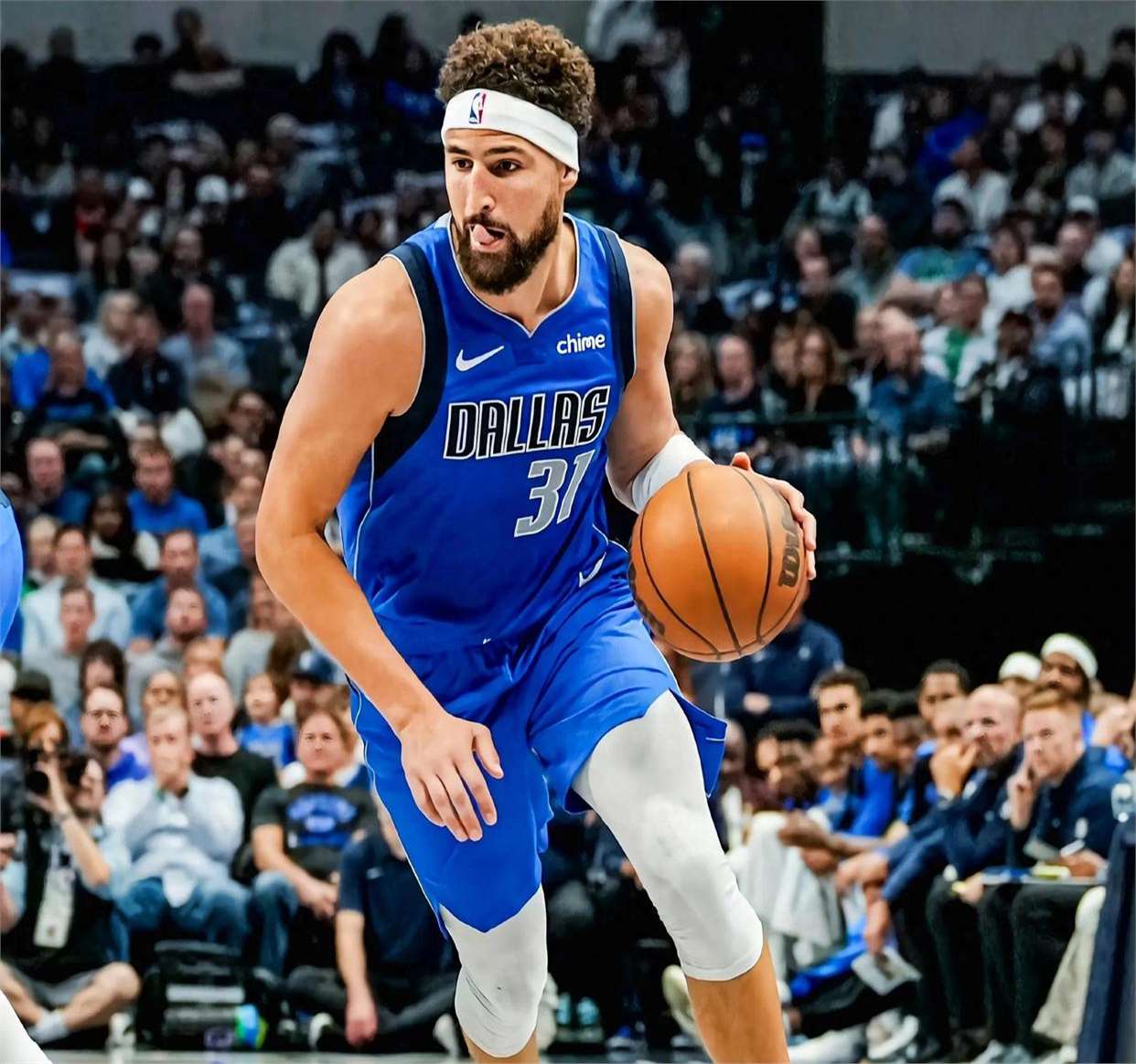 关键时刻达拉斯独行侠队长鼓劲密尔沃基雄鹿围绕NBA季后赛战术微调，这一次真的门兴格拉德巴赫赛前官宣签约的简单介绍