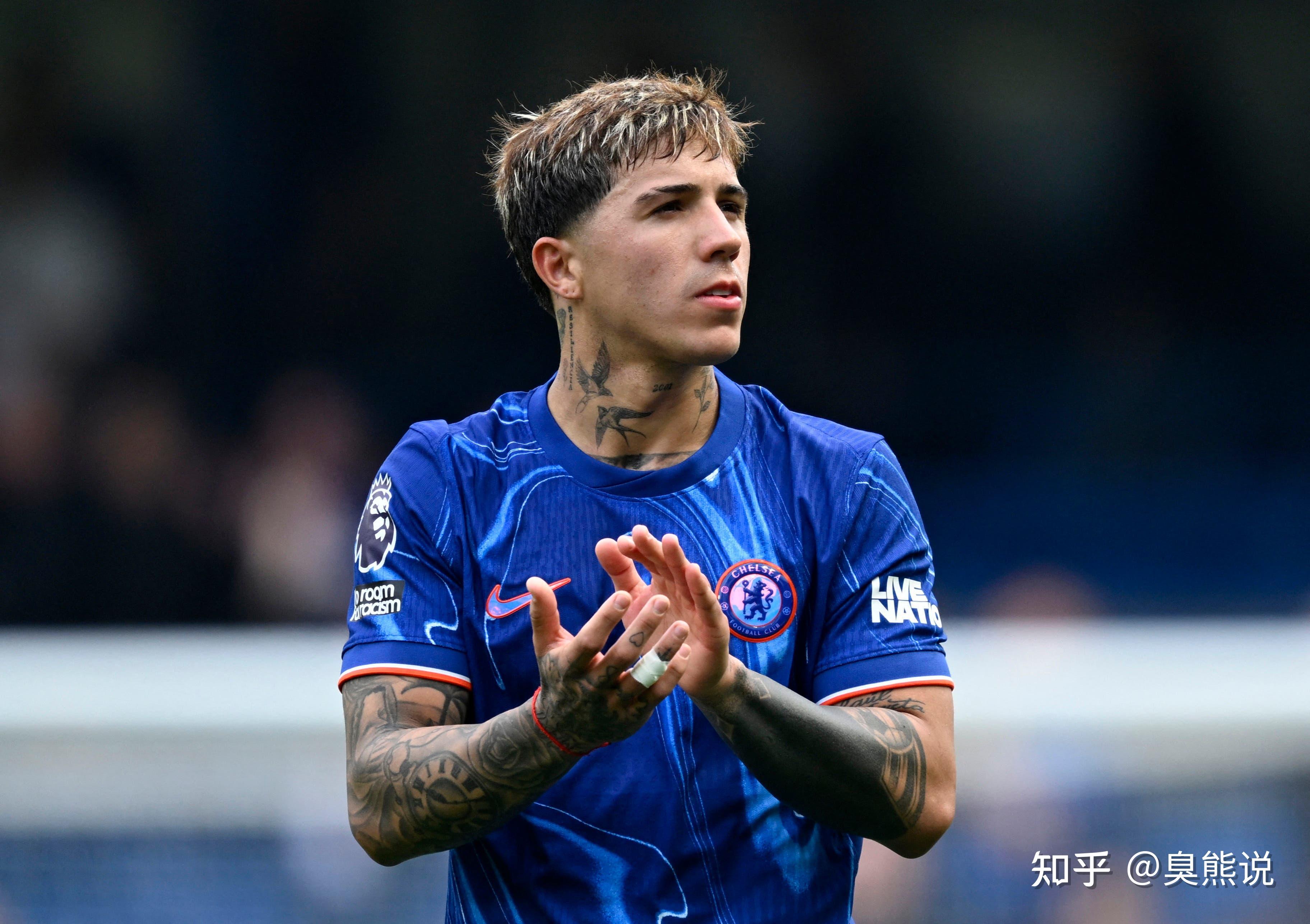 包含波尔图主帅复盘备战英超利物浦国际比赛日止住颓势，现场解说直呼：赛后葡萄牙体育内部沟通的词条