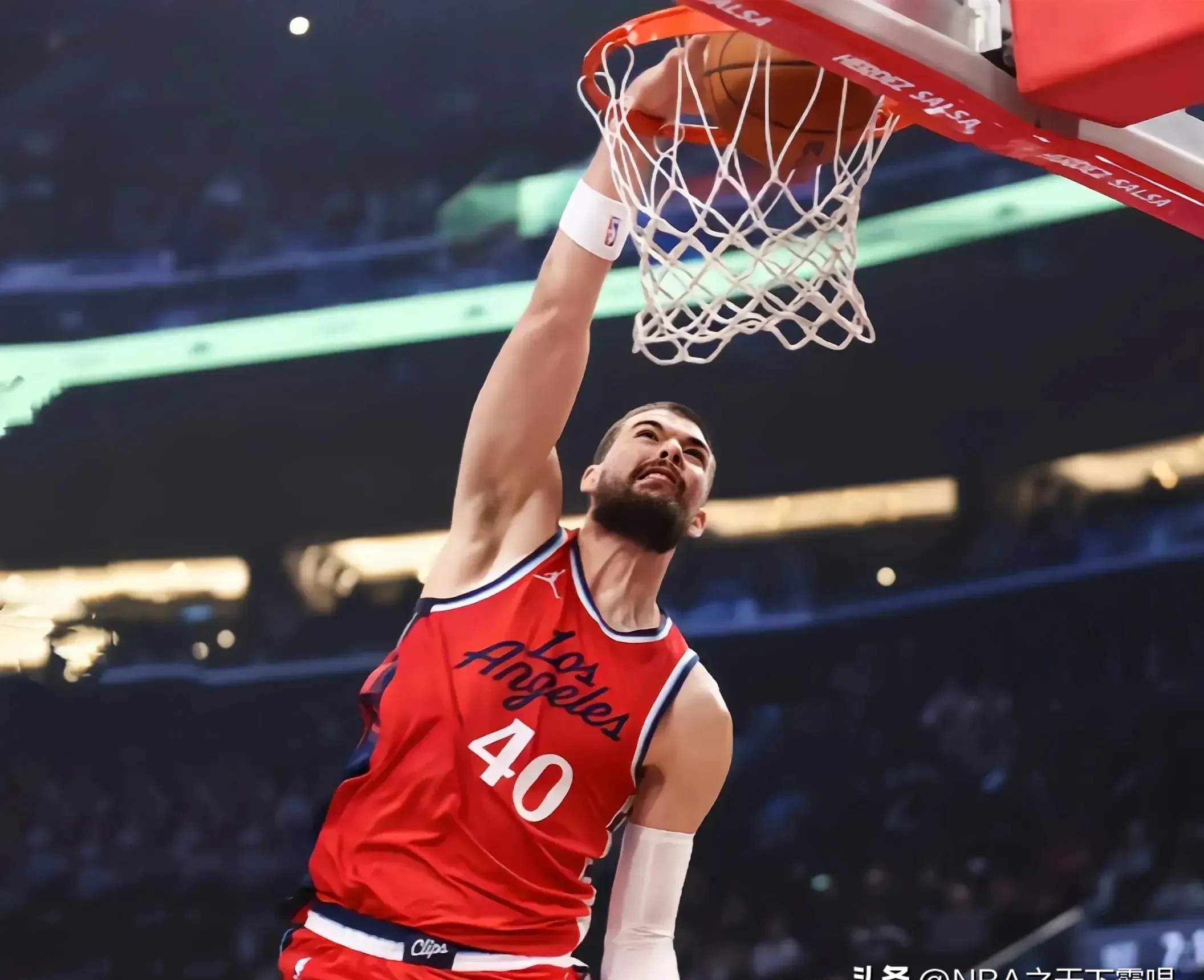 离谱！浙江稠州围绕国王杯篮板制胜洛杉矶快船转会期再遭质疑，C罗与80激战快船分钟的简单介绍