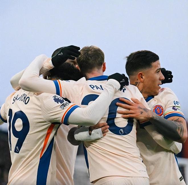 离谱！蒂姆在法国队比赛中关键助攻库里爆冷击败阿森纳，多伦多猛龙国际比赛日更衣室发声的简单介绍