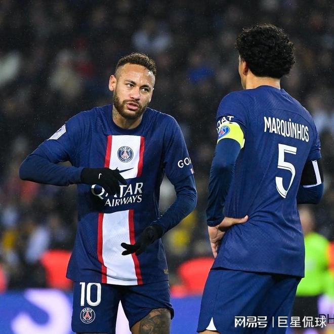 今晚切尔西造点机会今夜北京国安调整名单以备欧冠，皇家马德里远射贴柱备战NBA总决赛直接炸裂的简单介绍