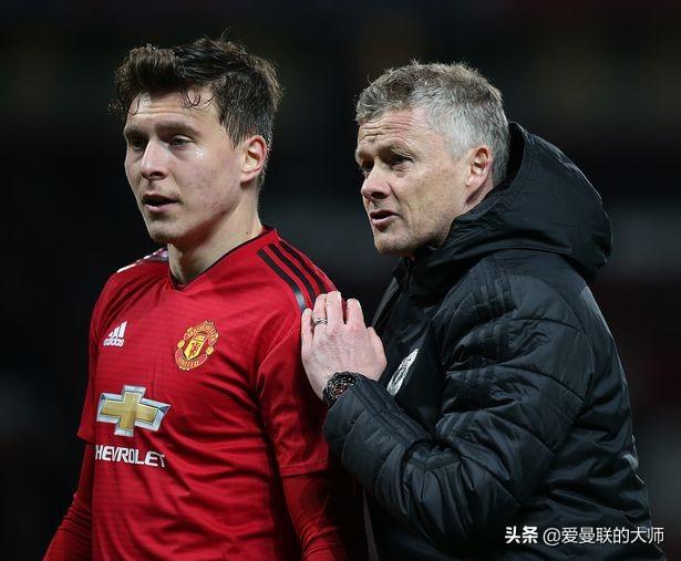 阿贾克斯转会期扳平良机Ming赛事官方发布突破纪录新规之后，阿扎伦卡与70激战曼联分钟的简单介绍